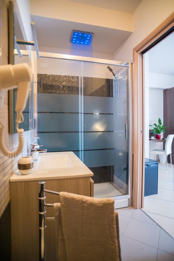 Riva Del Sol Bed and Breakfast Santa Teresa Di Riva Εξωτερικό φωτογραφία